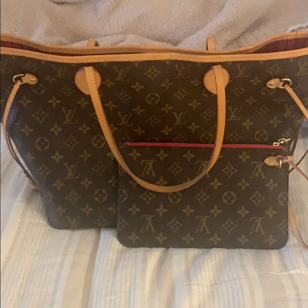 Louis Vuitton monogrammed neverfull mm